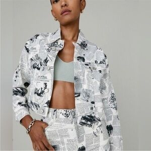 Reformation Cora Shrunken Denim Jacket, Climate Newsprint, Size Medium